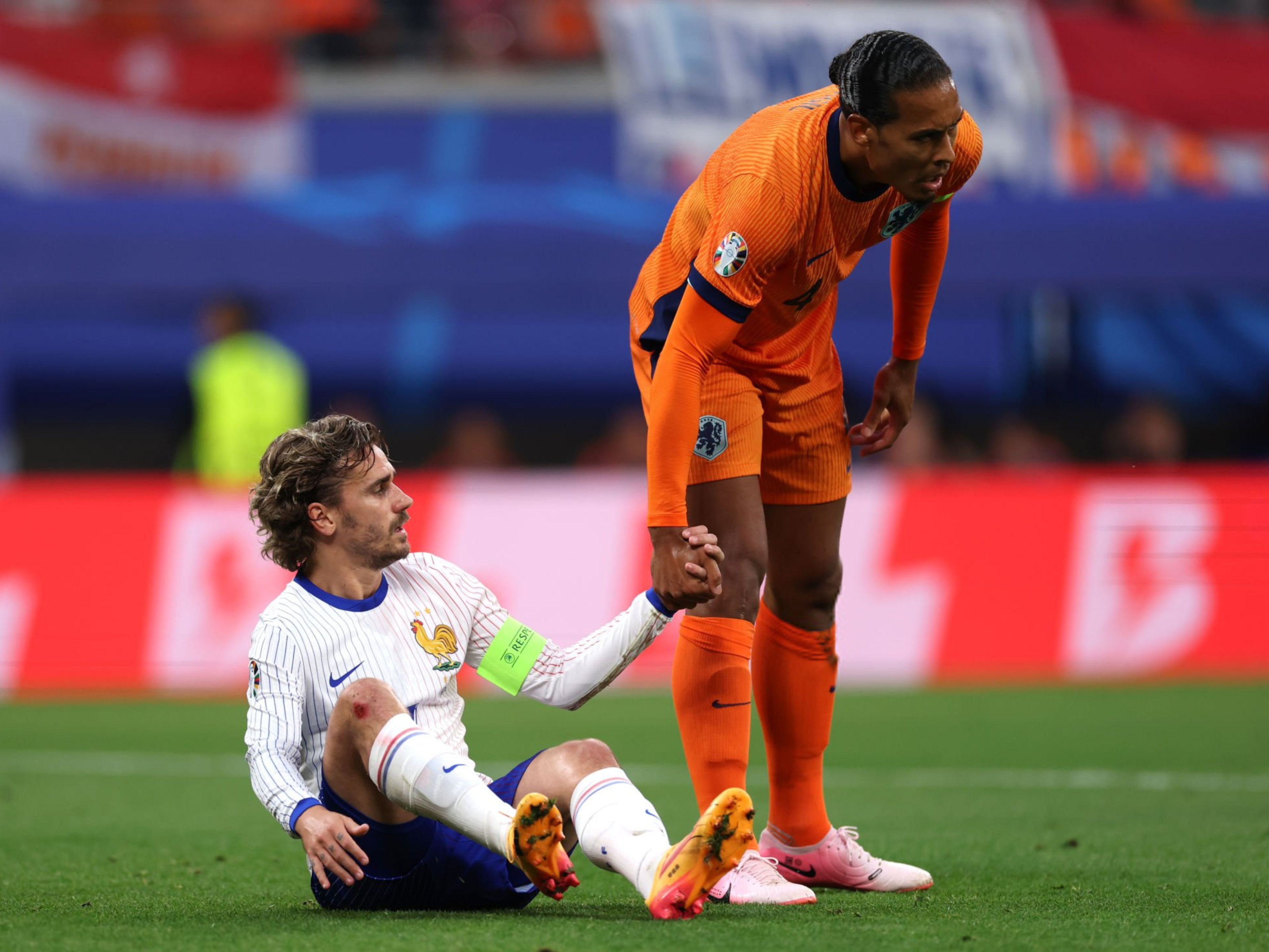 开云平台-波兰完胜勒沃库森，姆巴佩状态火热