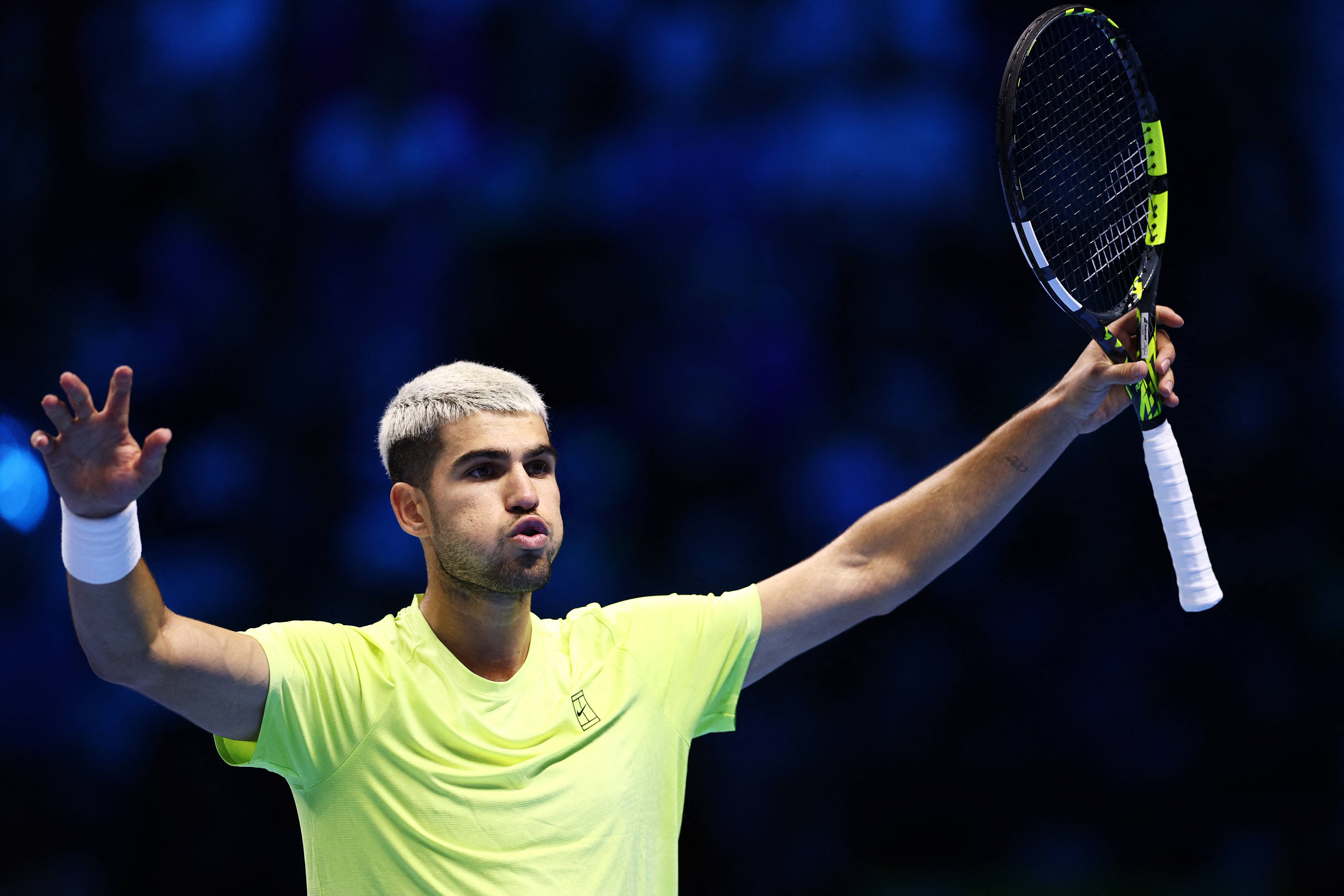 英国网球队碾压日本网球队,阿尔卡拉斯统治全场 英国网球队碾压日本网球队,阿尔卡拉斯统治全场