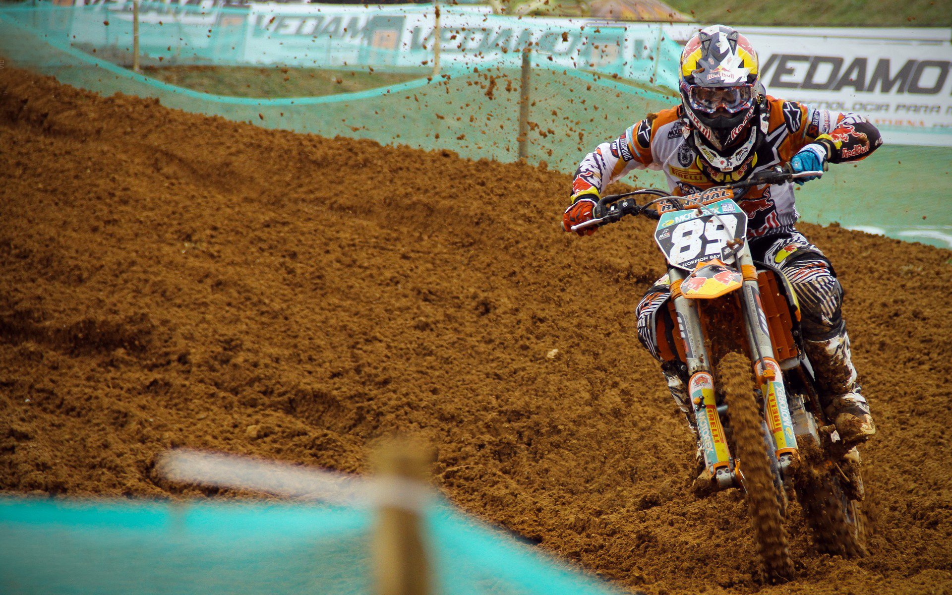 拉沃尔杯鏖战联合杯，鲁德状态火热，重塑网坛新格局